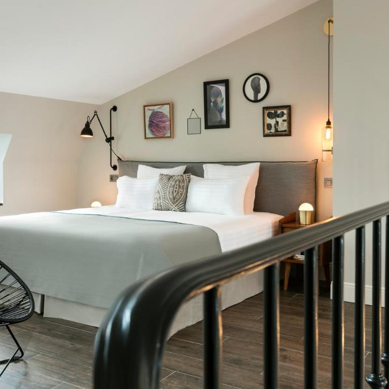 Royal Madeleine Hotel & Spa - Chambre Quadruple en Duplex - 2