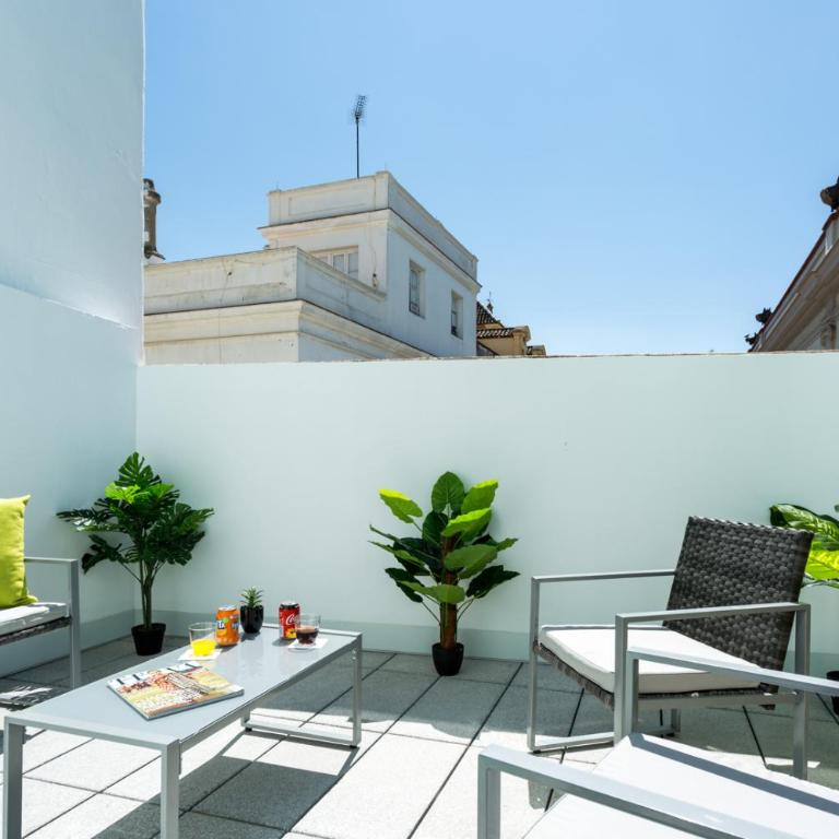 La Puerta de Palacio - Adults Only - Suite con terraza - 5
