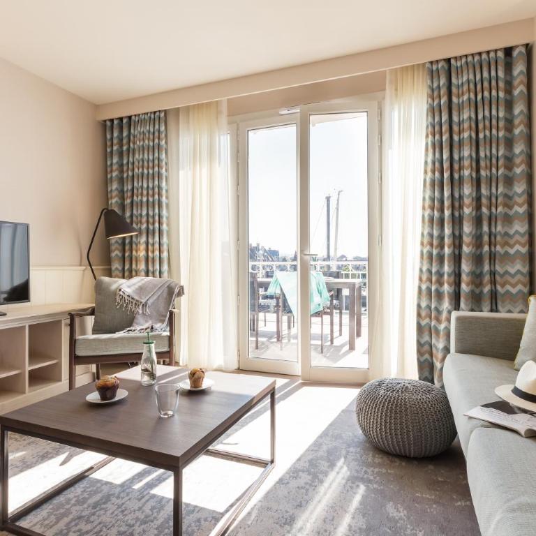 Résidence Pierre & Vacances Premium Presqu'Ile de la Touques - Appartement 2 Chambres en Duplex avec Terrasse ou Balcon (6 Personnes) - Bâtiments de la Capitainerie - 4