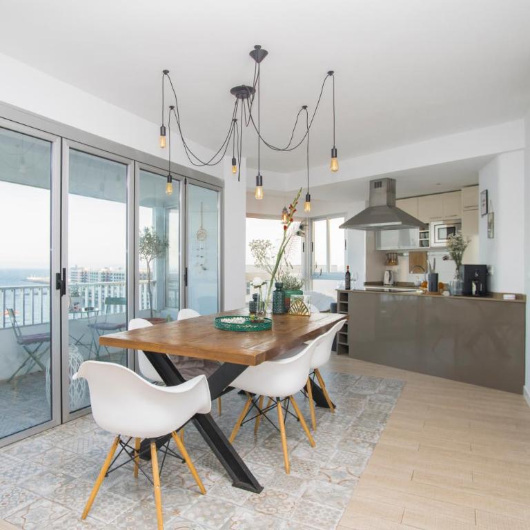 Alicante Ocean View - Apartment with Balcony - 11