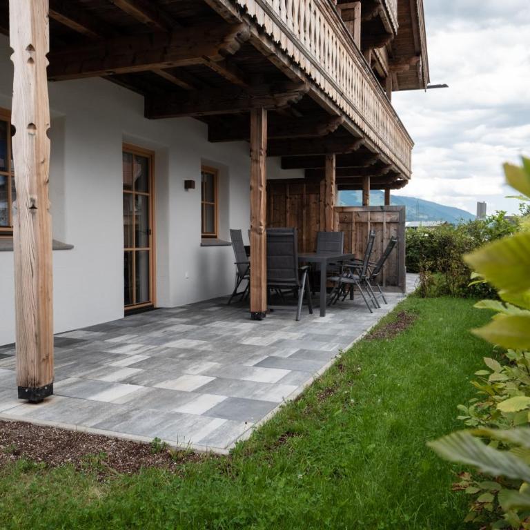 Alpin Residenzen Panoramabahn by Alpina-Holiday - Apartment Top 1 - 1