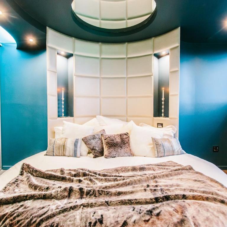 Parenthèse Concept Room - Saphir Suite - Private Hot Tub - 5