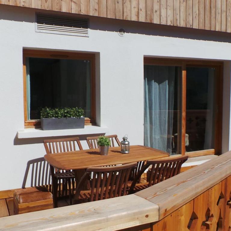 Spacious and stylish flat at the foot of the Mont-Blanc ideal for ski in ski out - Appartement - 15