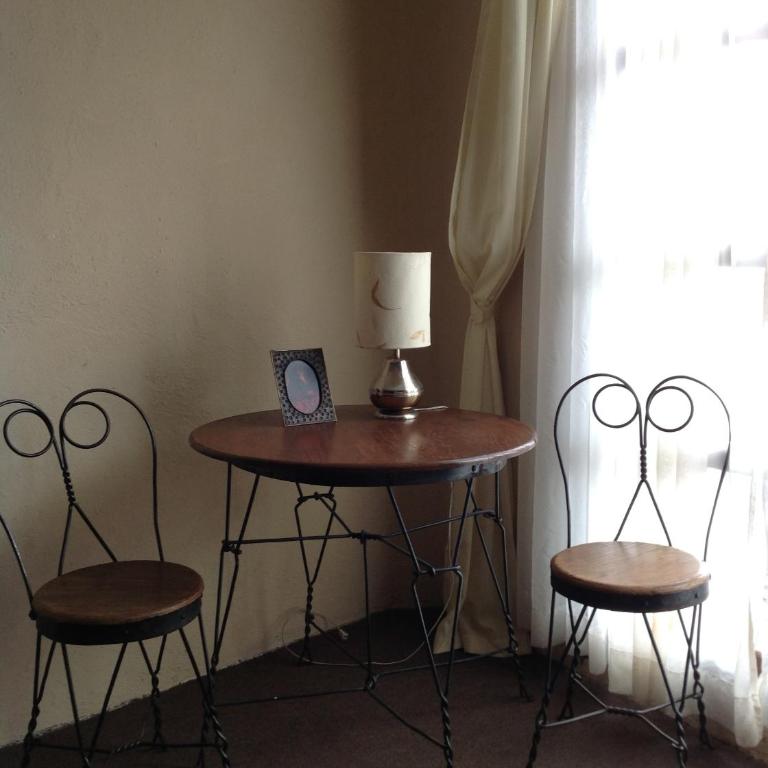 Ex Hacienda Hostal - Double Room with Mountain View - 4