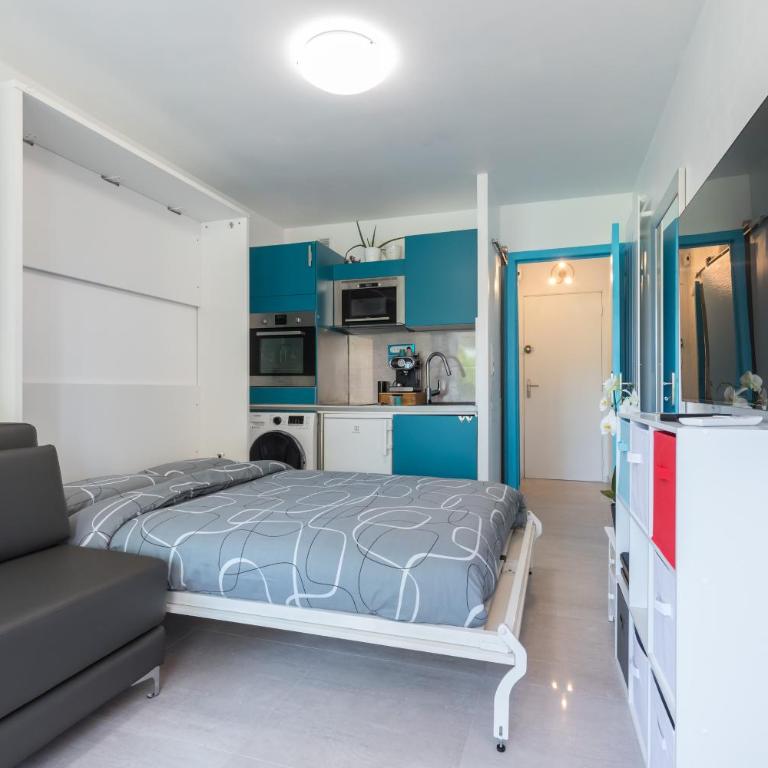 Beautiful studio near sea (free parking) - Appartement - 4