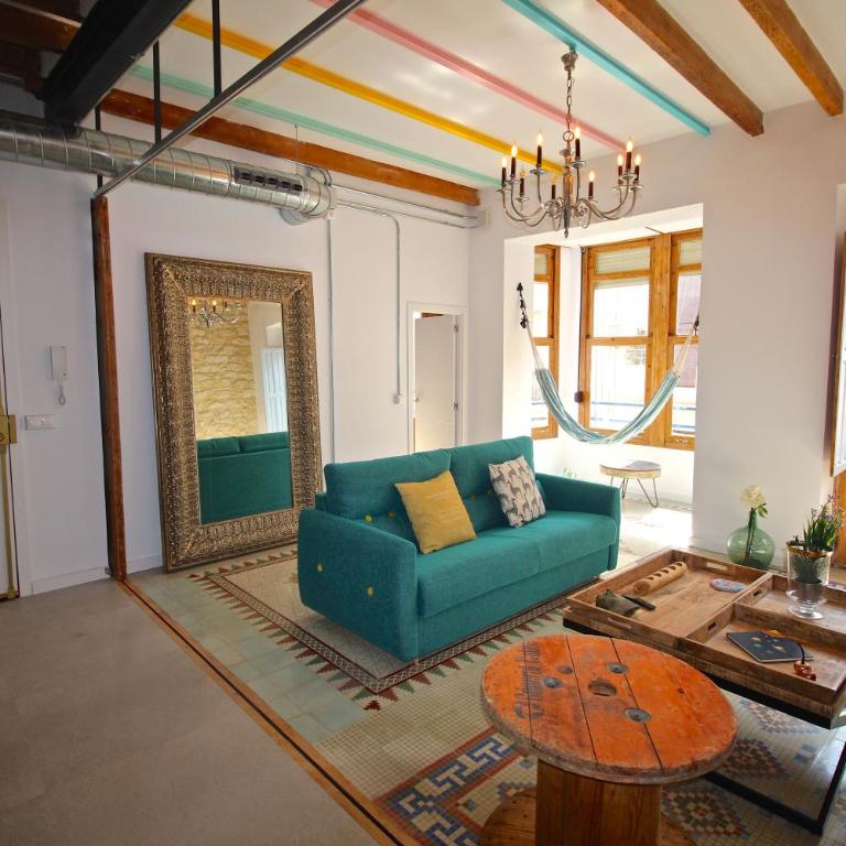 Apartamento Grande y Luminoso en el Centro de Alicante - Three-Bedroom Apartment - 21