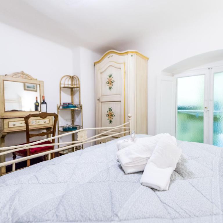 Casa Savonarola Charme - Double Room with Shared Bathroom - 9