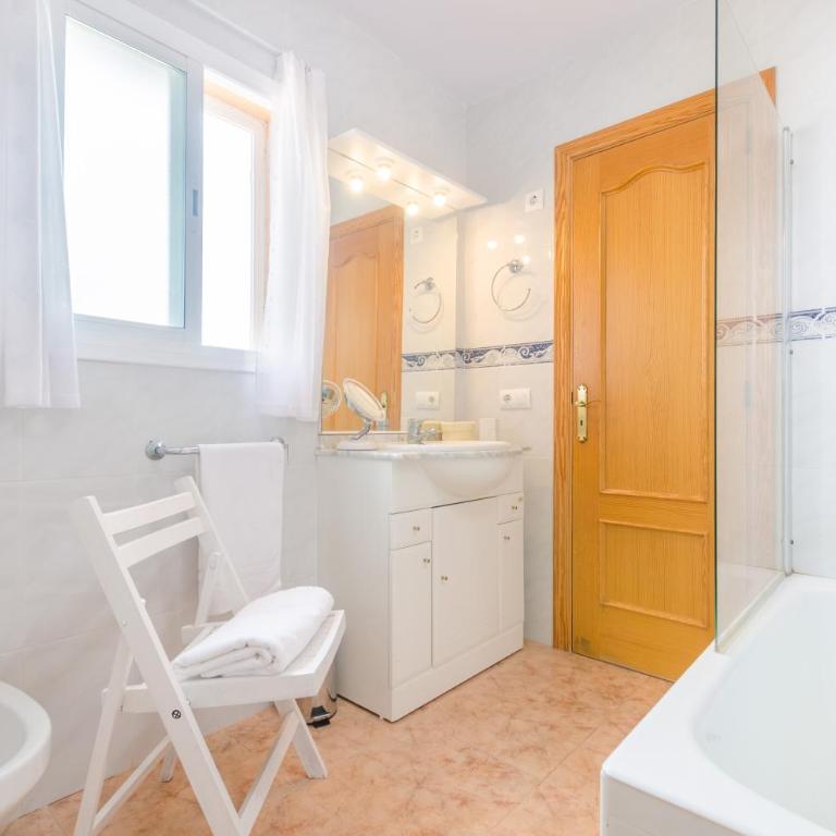 Aritja, 5 - Chalet de 3 dormitorios - 28