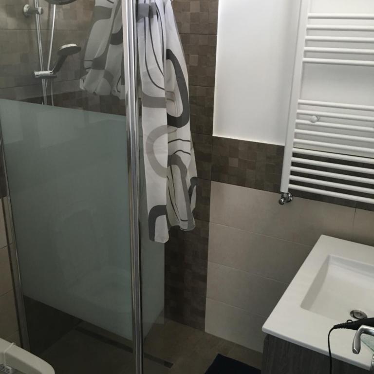 Casa Escape - Camera Matrimoniale con Bagno Privato - 3
