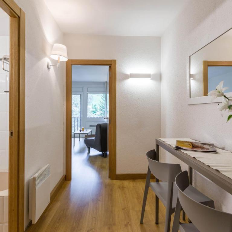Pierre & Vacances Andorra Alba - One-Bedroom Apartment (2-5 Adults) - 1