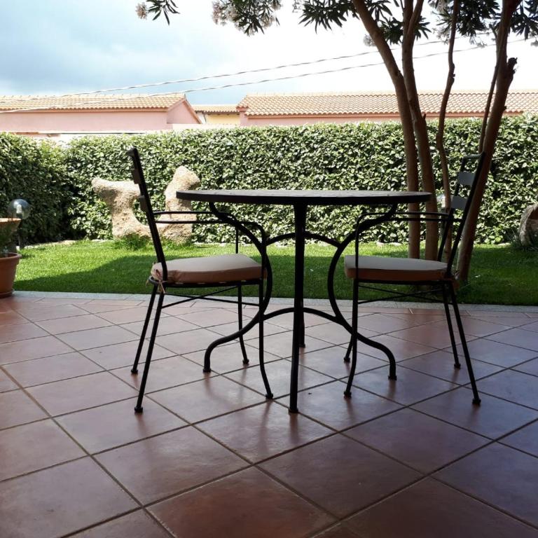 B&B Da Sabrina - Camera Matrimoniale con Vista Giardino - 4