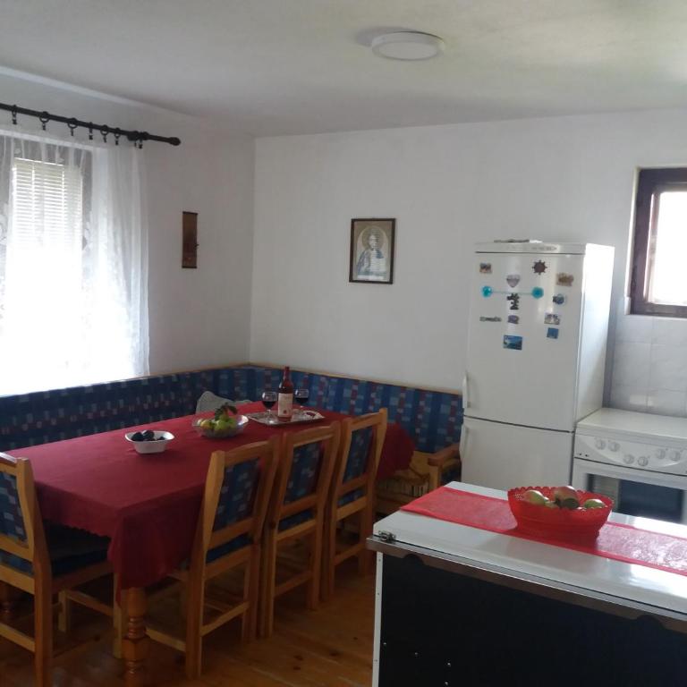 Apartments And Rooms Gold - Apartman Tipa "Suite" sa Pogledom na Planine - 11
