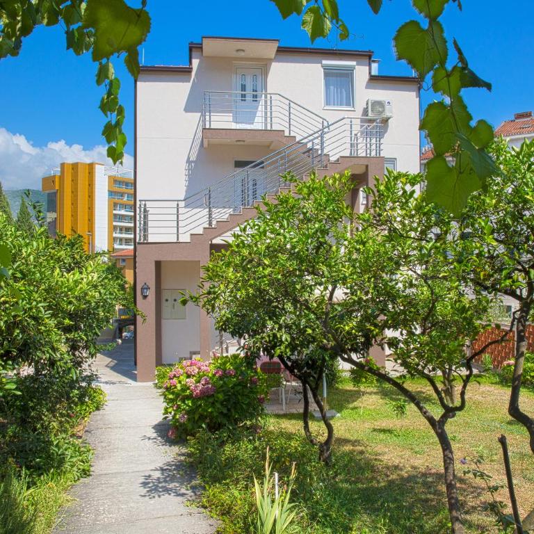 Apartments Budva Center 2 - Deluks Apartman - 42