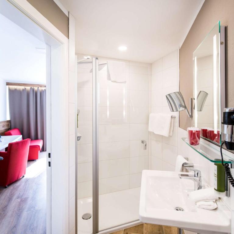 Hotel Butterfly - Economy Doppelzimmer - 6