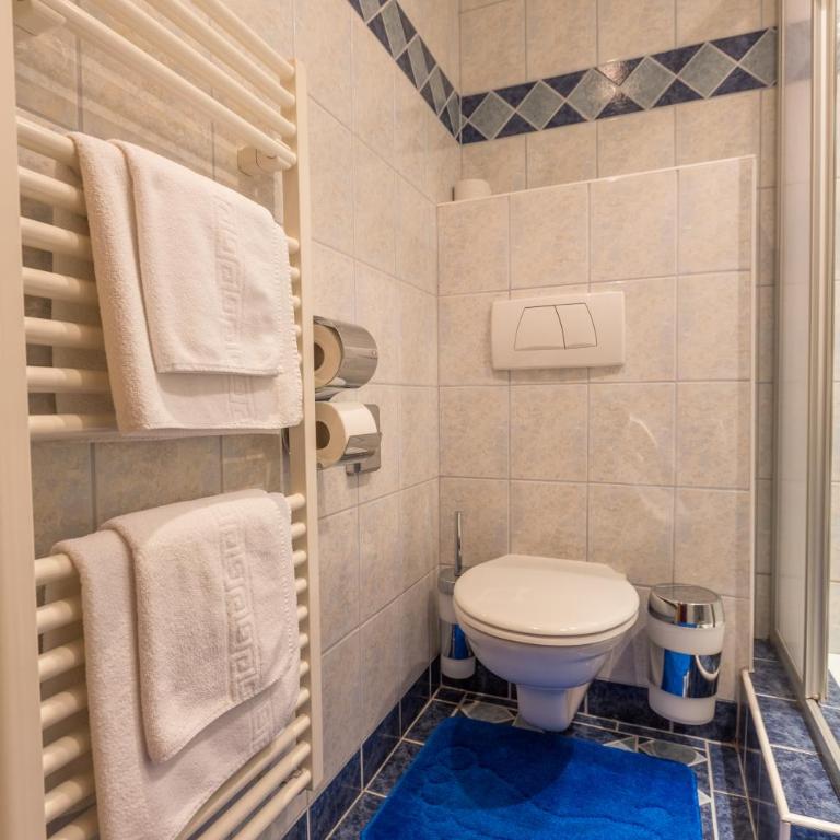 Party Hotel Taverne - Standard Doppelzimmer - 4