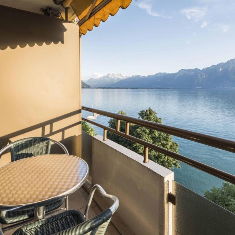 Royal Plaza Montreux - Executive Suite mit Balkon und Seeblick - 2