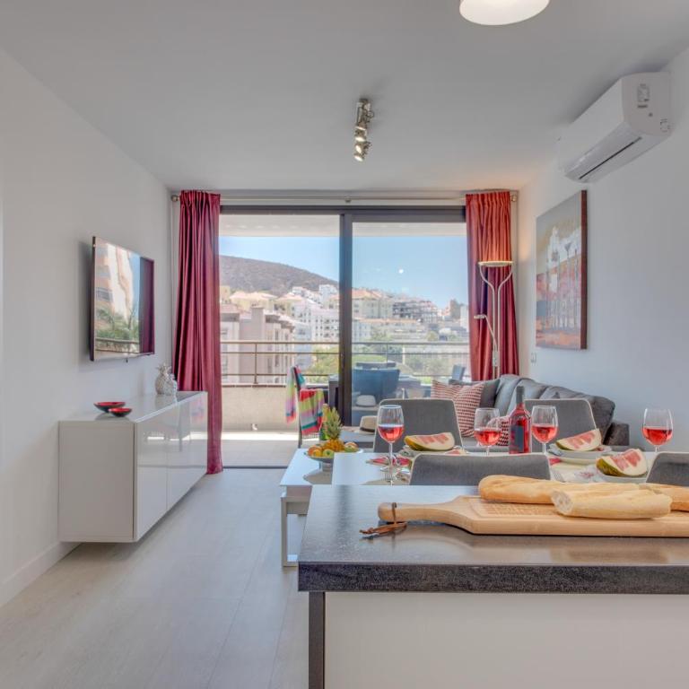 MODERN APARTMENTS LOS CRISTIANOS CENTER - Apartamento con terraza - 11
