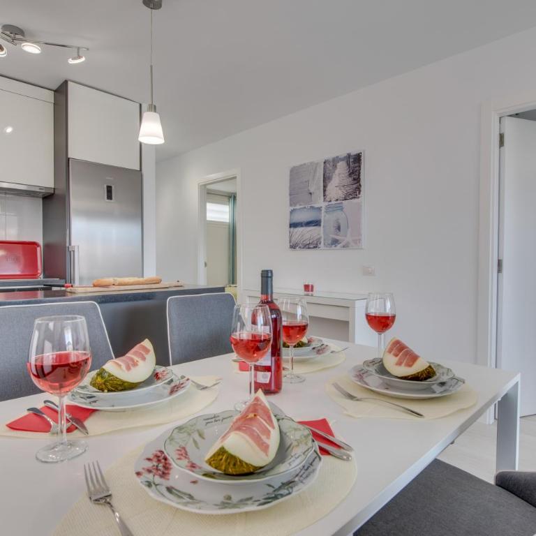MODERN APARTMENTS LOS CRISTIANOS CENTER - Apartamento con terraza - 14