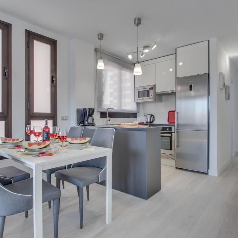 MODERN APARTMENTS LOS CRISTIANOS CENTER - Apartamento con terraza - 3