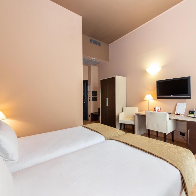 Art Hotel Olympic - Camera Classic Doppia con Letti Singoli - 2
