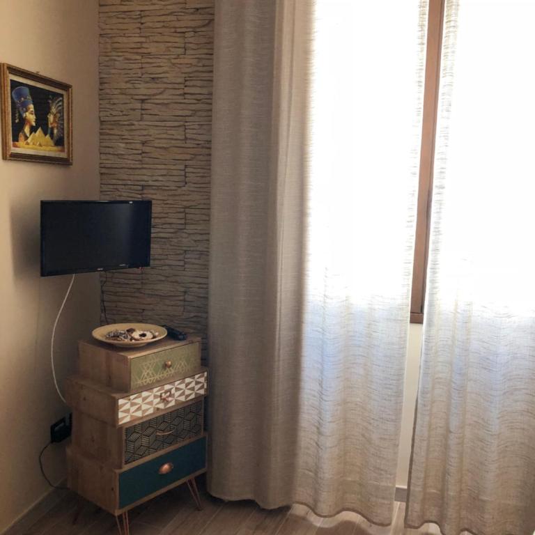 Isolabella - Camera Matrimoniale/Doppia con Letti Singoli con Bagno Privato - 5