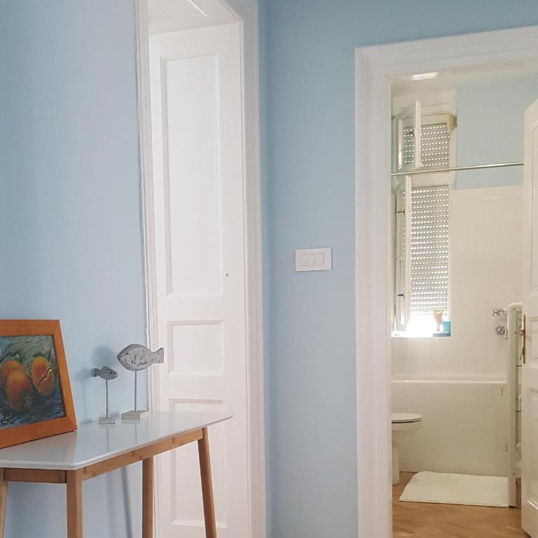 Room next to Porto Montenegro - Economy Dvokrevetna Soba sa Bračnim Krevetom/Zasebnim Krevetima - 3