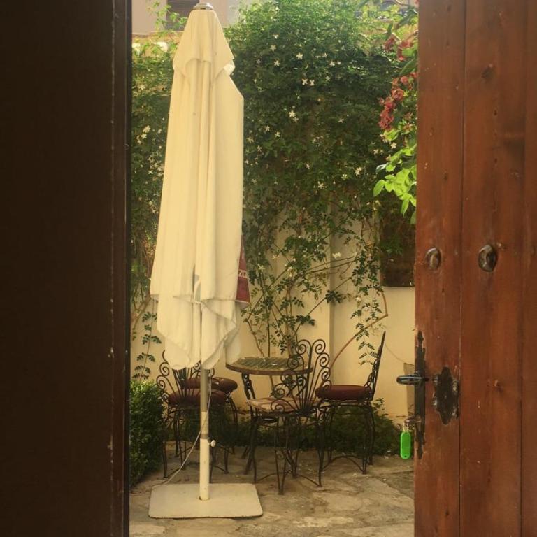 Charming Andalusian house - free parking - Vacation Home - 59