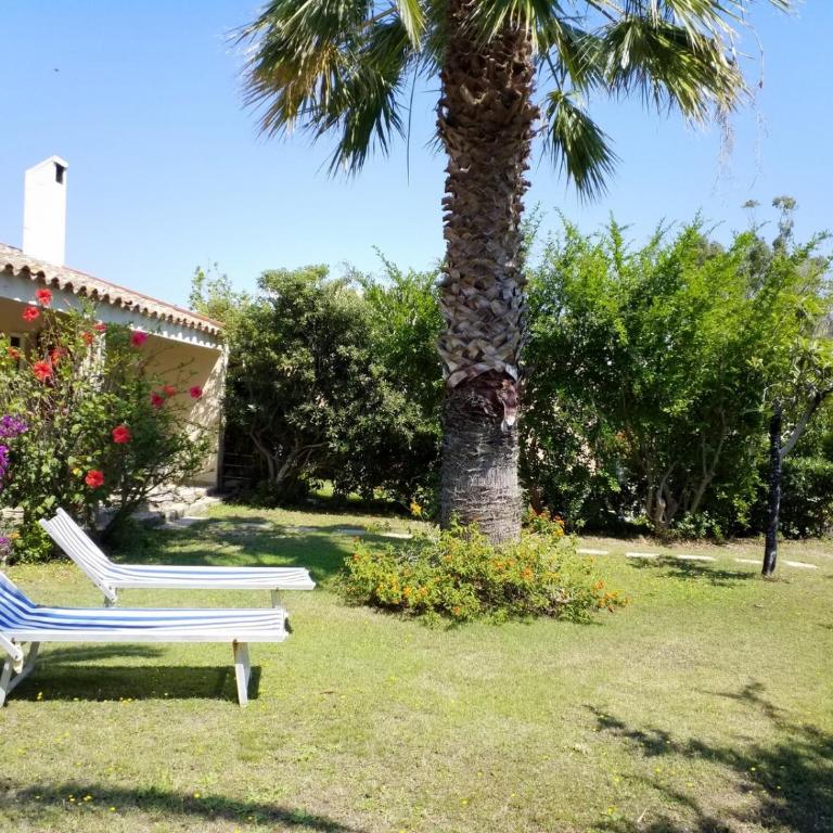 Villetta con giardino a due passi dal mare - Casa Vacanze - 9