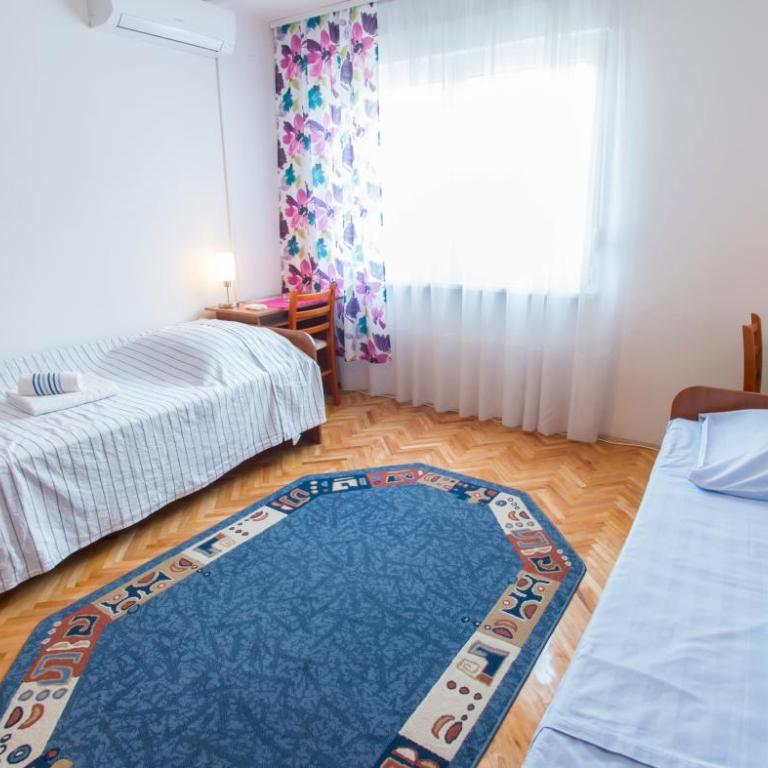 Guest House Agava - Six-Bedroom House - 6