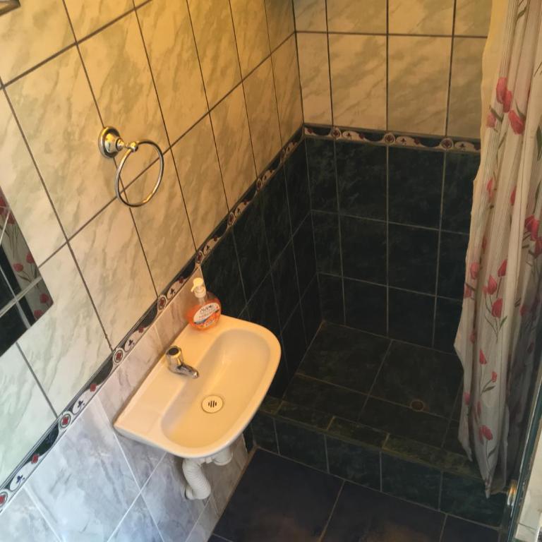 La Casa de Chamo - Twin Room with Shared Bathroom - 2