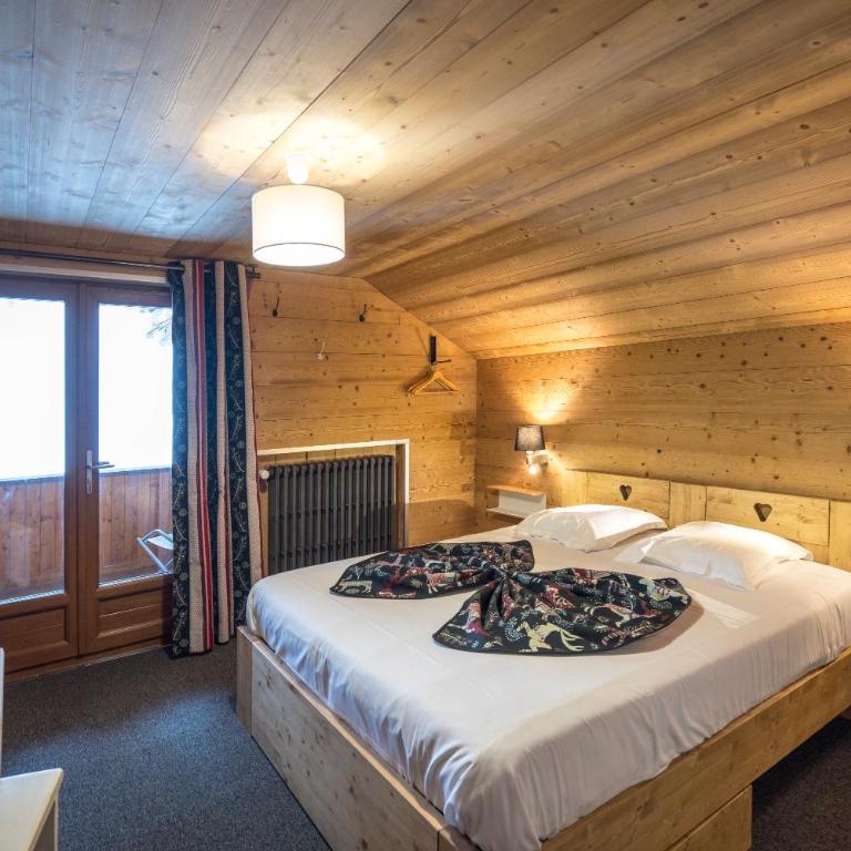 Logis Hôtel Restaurant U'Fredy - Chambre Double avec Balcon - 1
