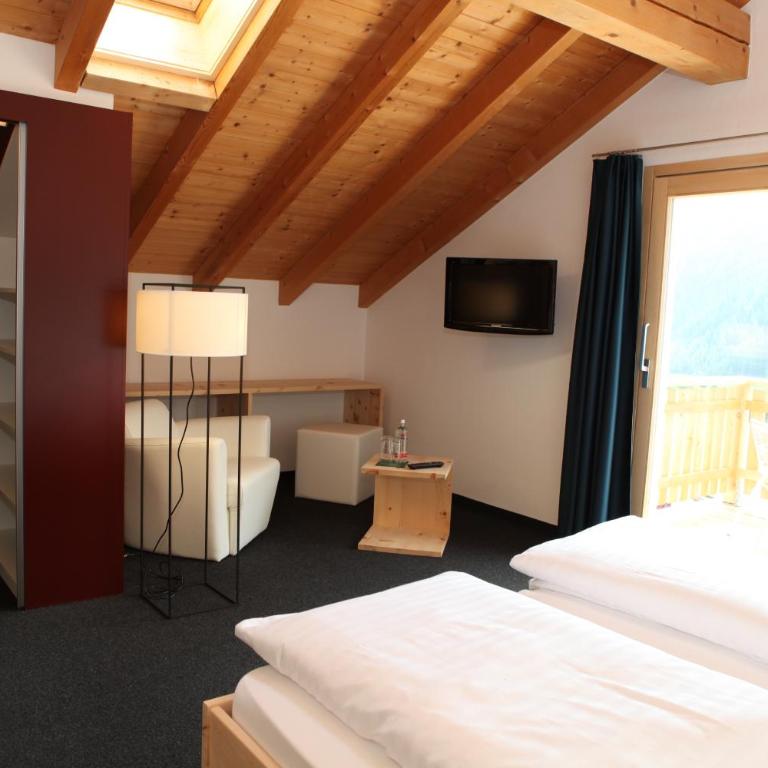 Schorta's Alvetern - Boutique Hotel - Superior Doppelzimmer mit Balkon oder Terrasse - 3