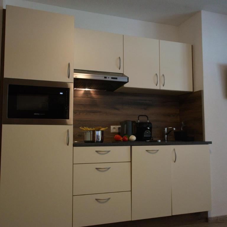 Apart Felsenhof - Apartment mit Balkon - 9