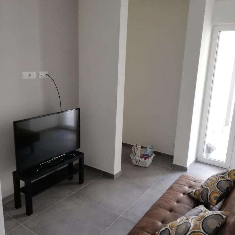 Dimora San Ferdinando 2 - Appartamento con 1 Camera da Letto - 18