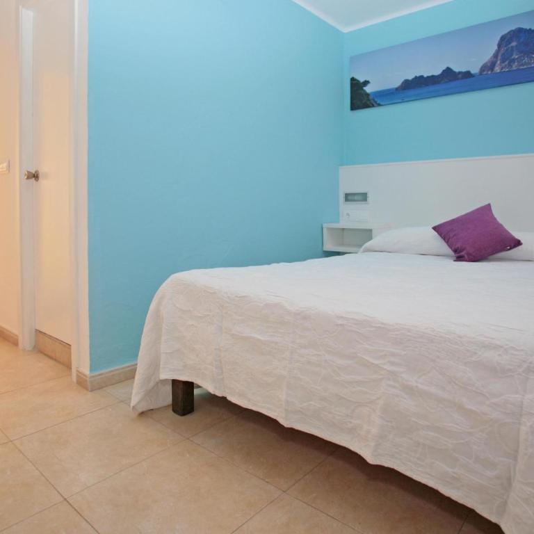 Hostal Costa Blanca - Habitación Doble - 1 o 2 camas - 17