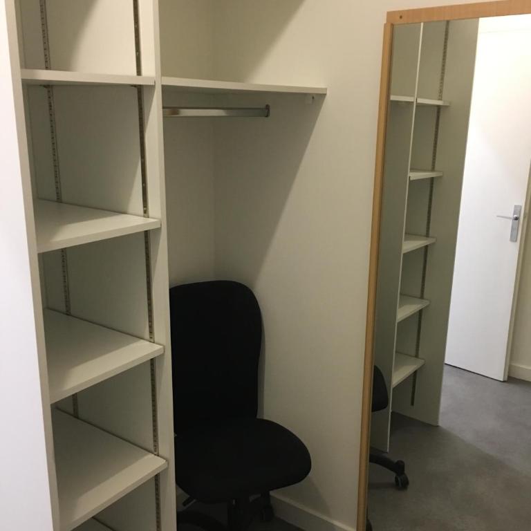 BedinReims elegant green bottle quiet and close to center free parking and wifi free ideal 5 à 9 Adultes - Appartamento Deluxe - 40
