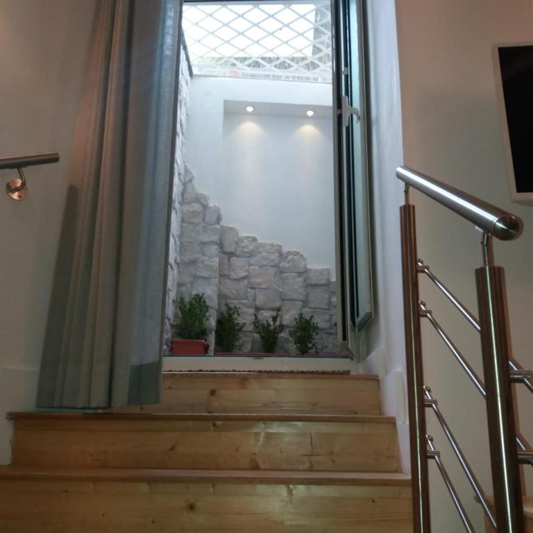 Munaciello Rooms - Camera Quadrupla Luxury - 3