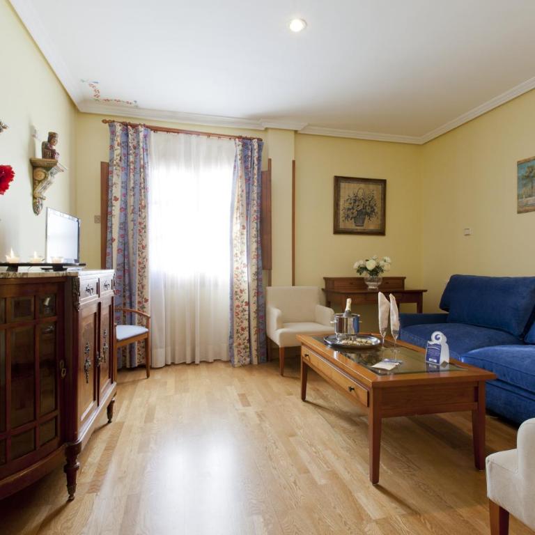 Hotel Casona de la Reyna - Suite Junior - 4