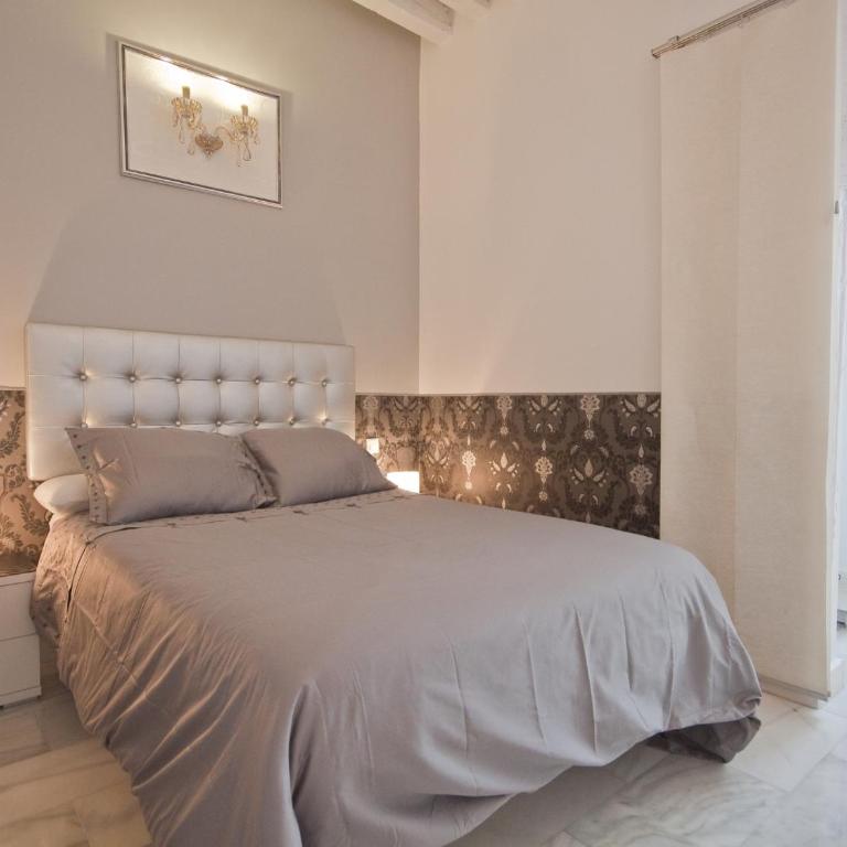 Deluxe en plaza mayor - One-Bedroom Apartment - 6
