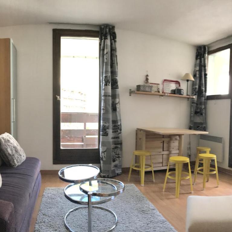 MyHome - Plein Soleil 47 - Studio cabine 4 pax skis aux pieds Val Claret - Apartment - 9