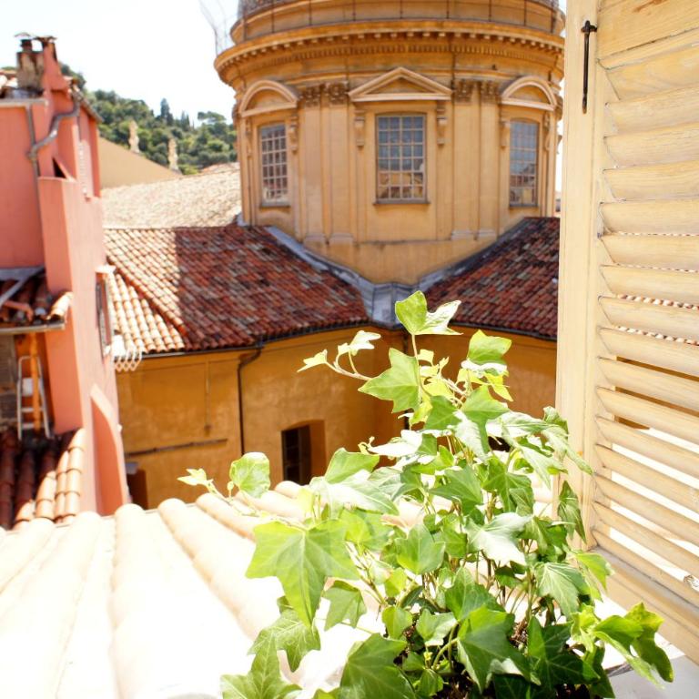 Ze Perfect Place - Vieux Nice - Exceptionnel Appartement - Calme et Terrasse avec vues - Apartment-no lift-5th floor - 15