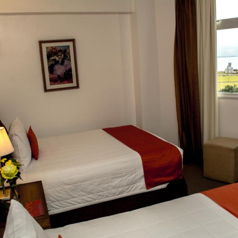 De la Trinidad Hotel - Twin Room with View - 1