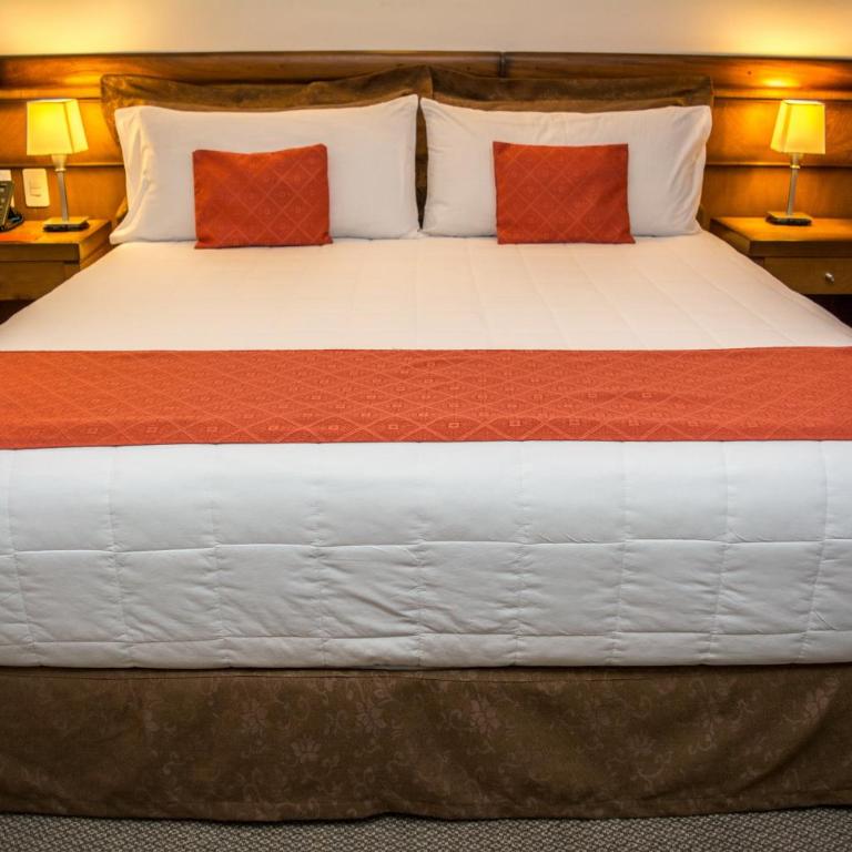 De la Trinidad Hotel - Superior Queen Room - 1