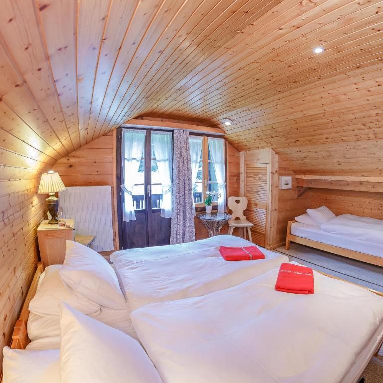 Guest House du Grand Paradis - On Piste - Loft Deluxe Chambre Triple avec Balcon - 3