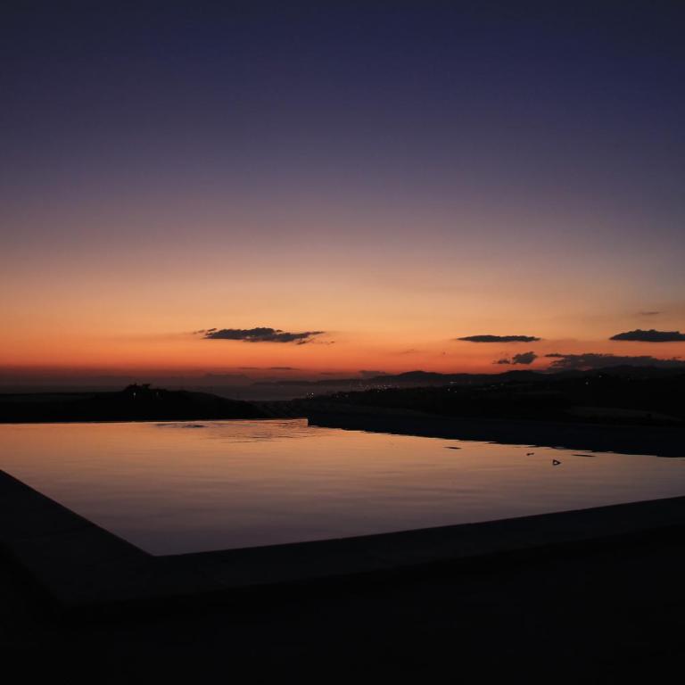 Punta Bianca Suite & Home Experience - Camera Matrimoniale con Vista Mare - 10