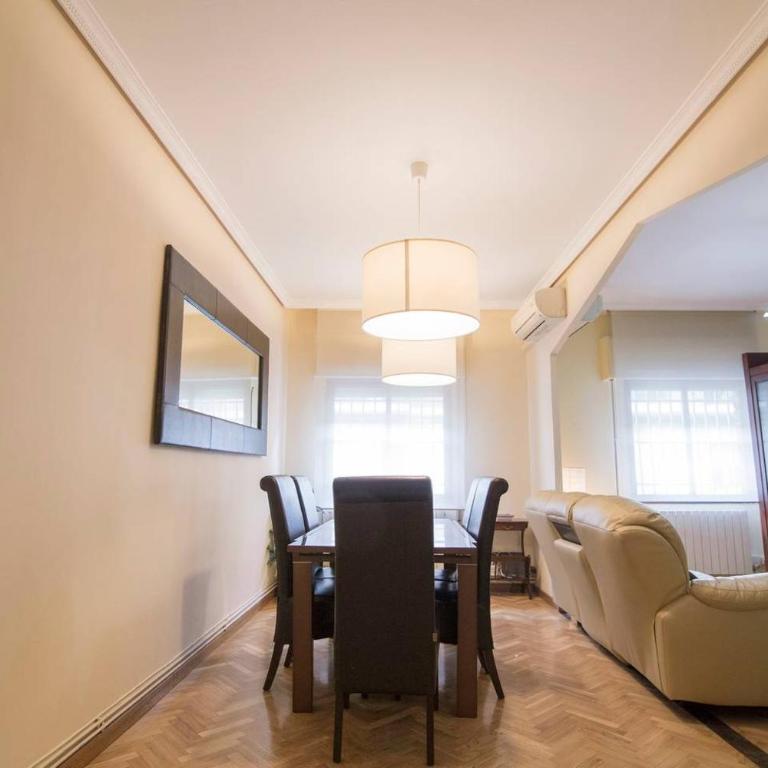 Home & Private Terrace WIFI + AIRCON - Apartment - 10