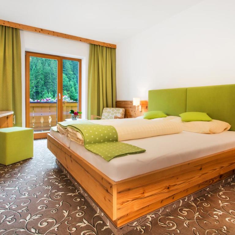 Hotel Oberwirt - nahe an Saalbach und Zell am See, Viehhofen Sommercard - Doppelzimmer mit Balkon - 1