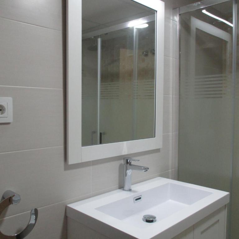 Apartamento recién reformado y climatizado en ubicación inmejorable. - Apartamento - 17