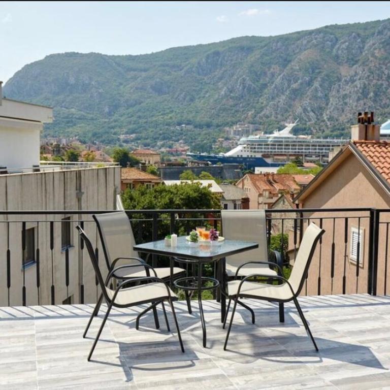 Central Magik Apartments - Studio Apartment - 4