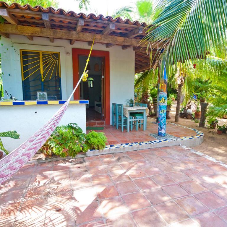 Hotel Villa Mozart y Macondo - Bungalow con zona de cocina - 17